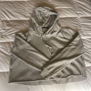Brandy Melville cropped, hoodie!